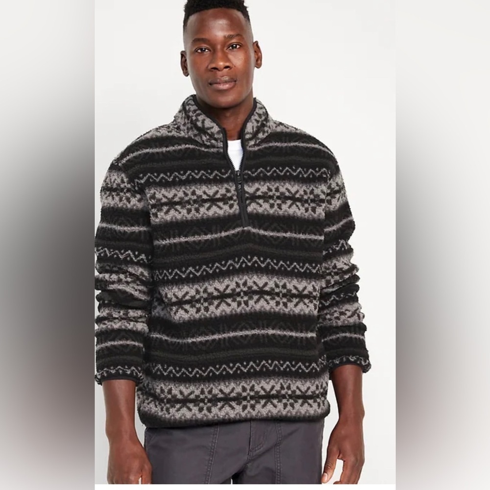 NWT OLD NAVY SHERPA QUARTER ZIP, size large